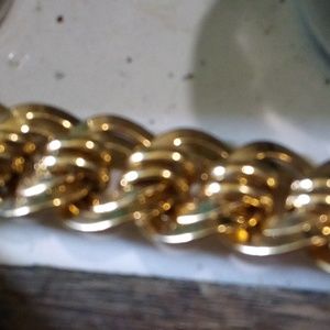 Napier gold chain necklace os